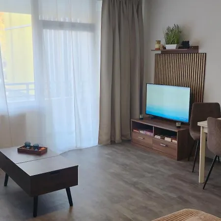 Bei Duesseldorf Am Rhein Neuss