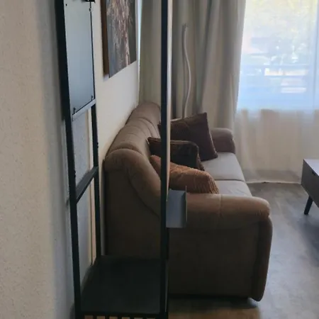 Bei Duesseldorf Am Rhein *