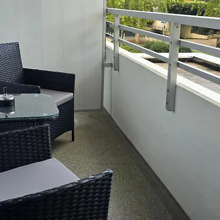 Apartman Bei Duesseldorf Am Rhein Neuss