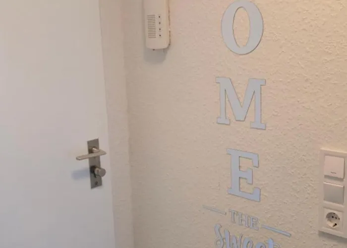 Bei Duesseldorf Am Rhein Neuss